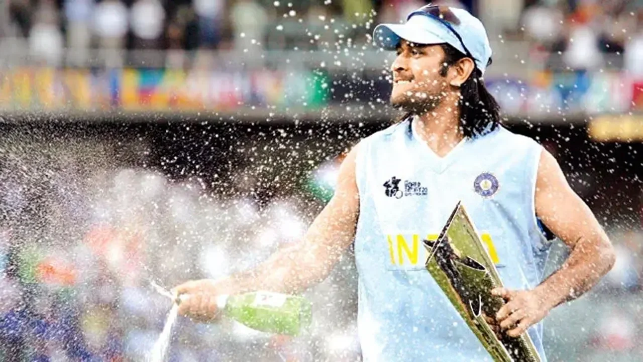MS Dhoni lifting the 2007 T20 World Cup trophy in Johannesburg
